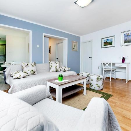 Apartman Oly Rovinj Luaran gambar